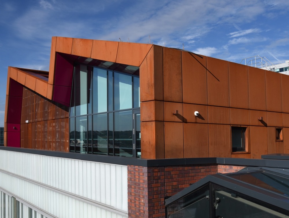 Corten Steel Roofing Benefits and Maintenance