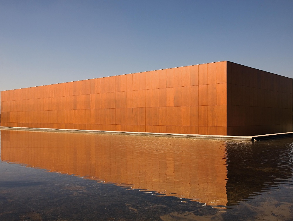 Corten Steel Facades: Benefits, Design Considerations, and Maintenance