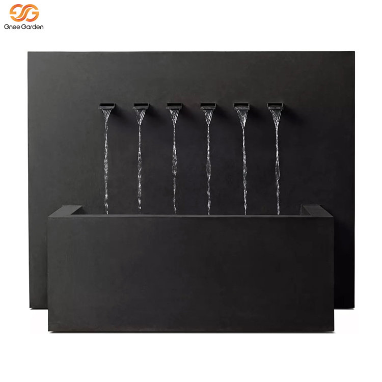 Minimalist Metal Outdoor Garden Fountains